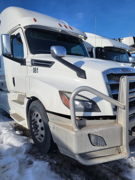 2019 FREIGHTLINER CASCADIA