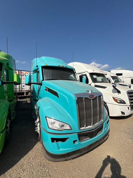 2024 PETERBILT 579