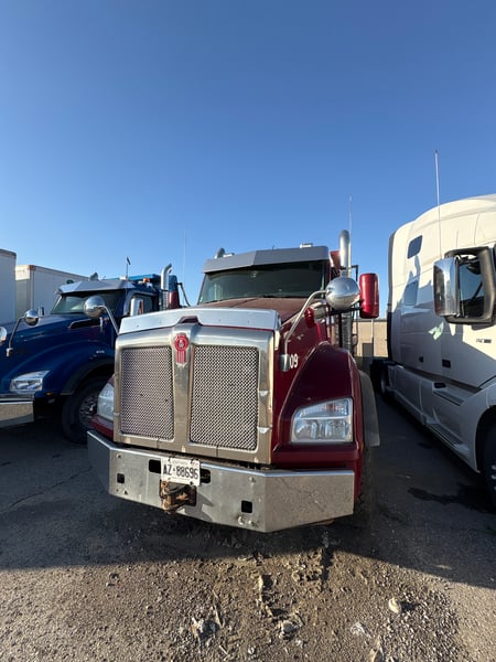 2020 KENWORTH T-880
